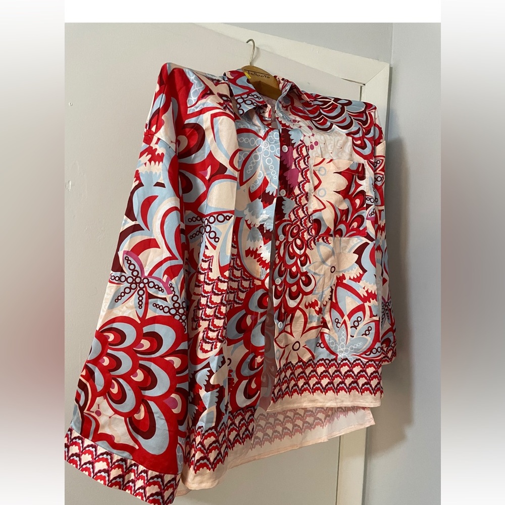 Multicolored Print Shirt